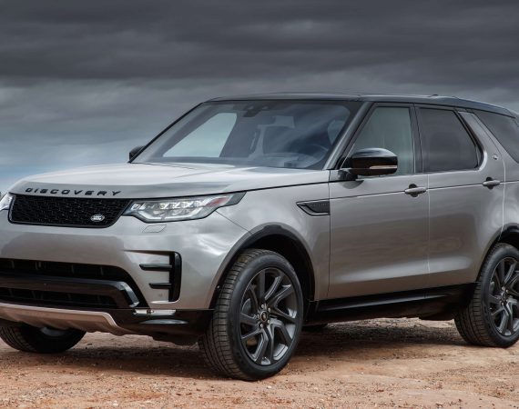 Future Land Rovers might let you watch 3D movies Future Land Rovers might let you watch 3D movies