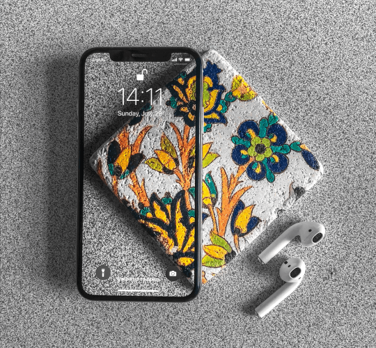 iphone and airpods
