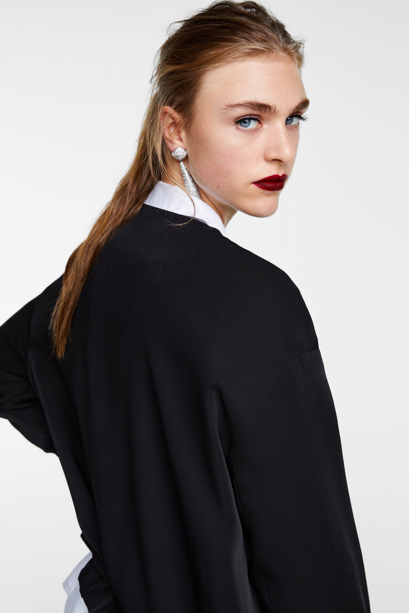 FLOWING-BOMBER-JACKET_4-scaled-2.jpg image