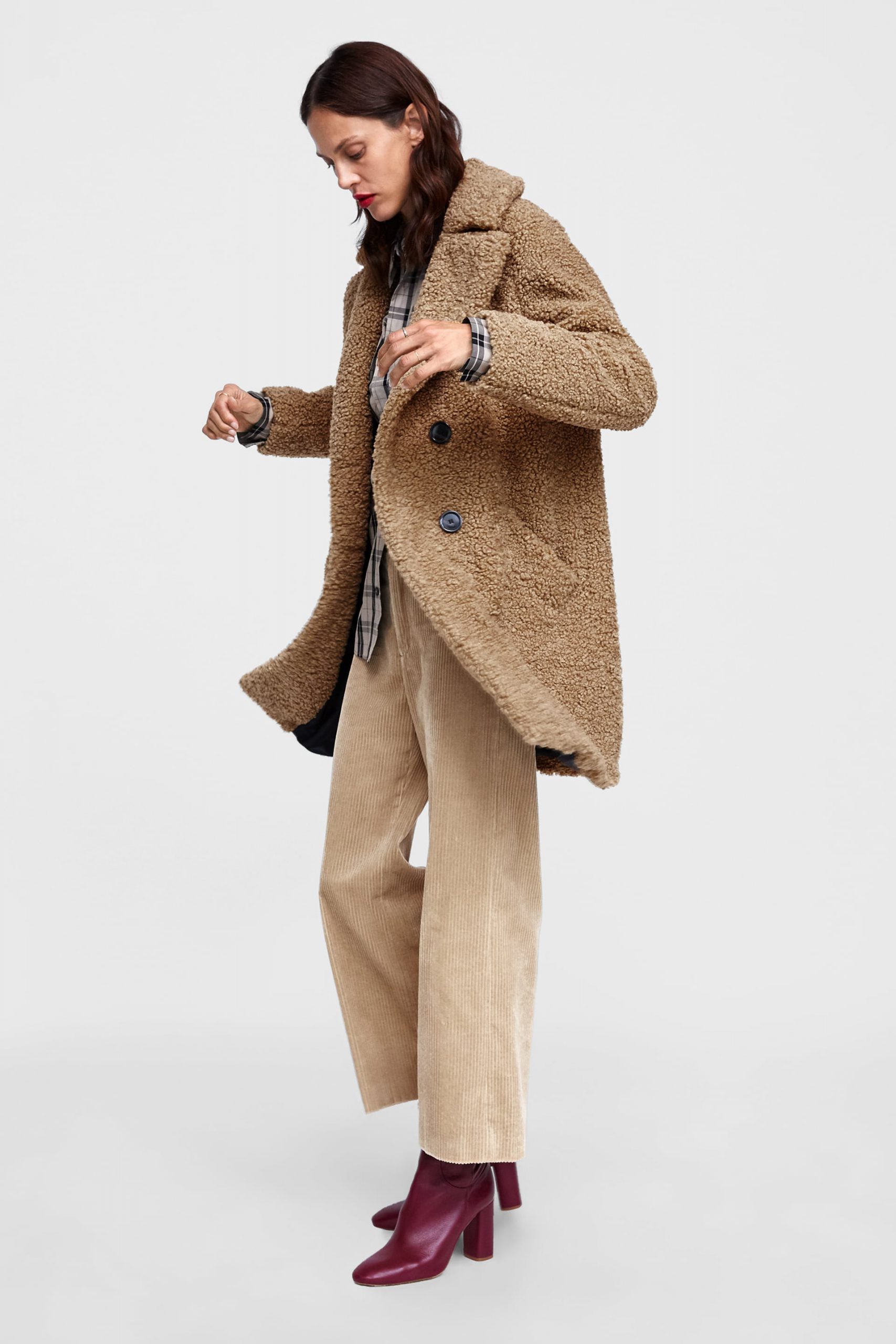 TEXTURED-FAUX-SHEARLING-COAT_4-scaled-1.jpg image