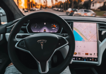 Elon Musk’s Tesla lost $140m on Bitcoin in 2022