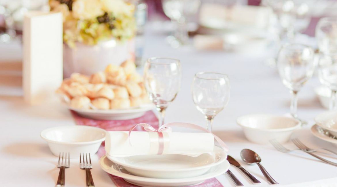 British-American wedding: an aisle across an ocean